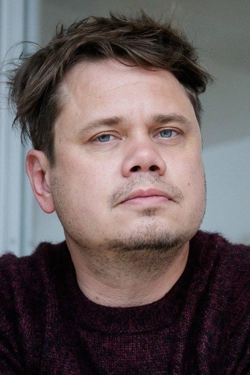 Photo of Ken Saan, Writing