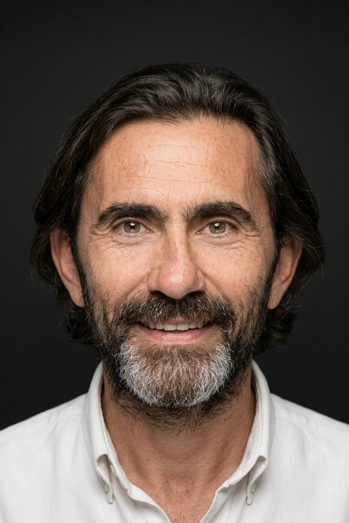 Peker Açıkalın profile