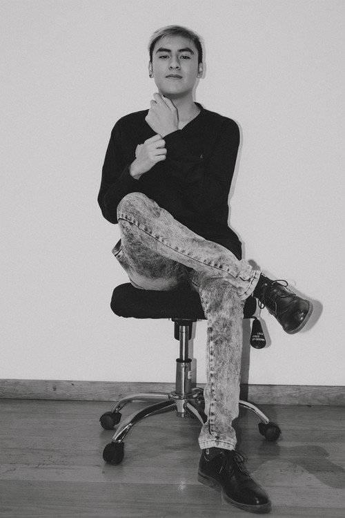 Photo of Edward González Marcelino, Writing