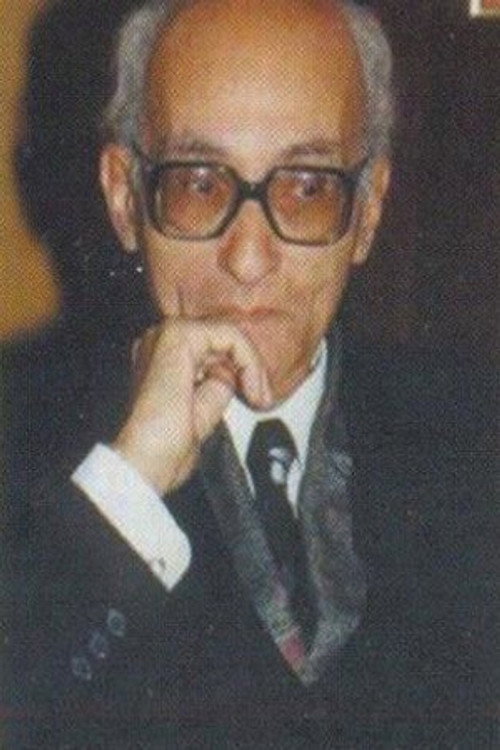 Photo of Hussein El-Mohandess, Writing