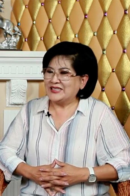 Photo of Battsetseg Natsagdorj, Acting