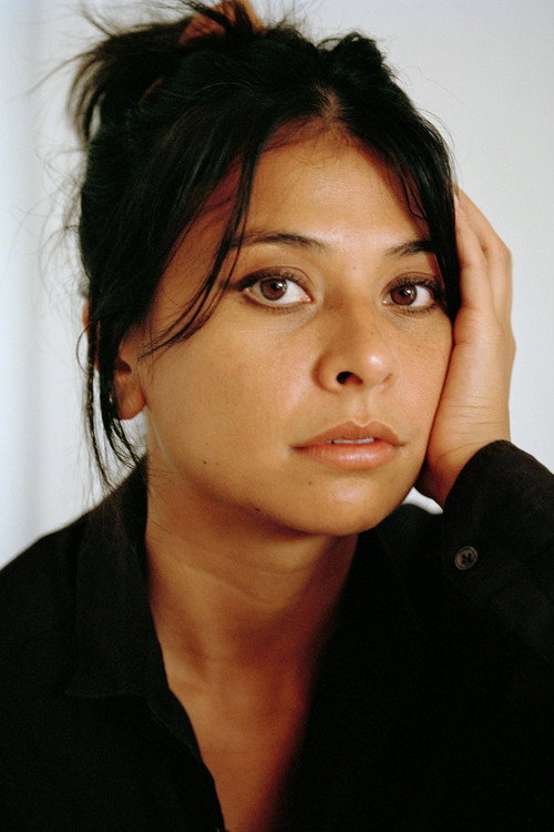 Photo of Isabelle Deluce, Acting