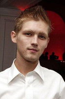 Evan Ellingson profile