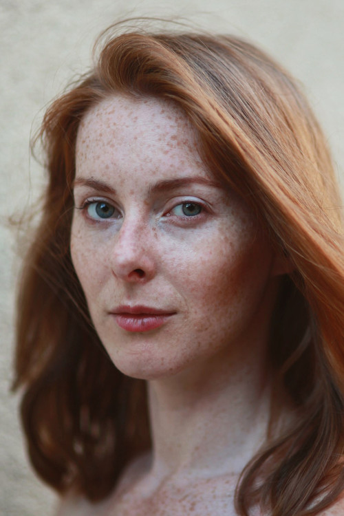 Daniela Komędera profile