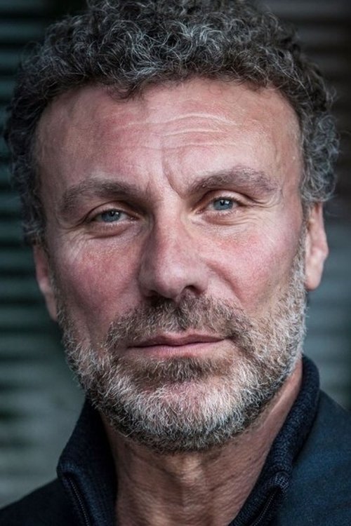 Mario Opinato profile