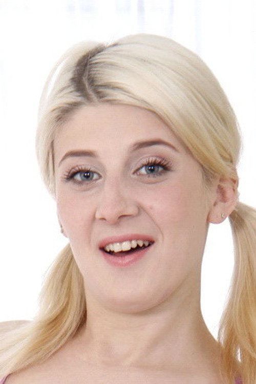 Photo of Helena Dickens, Acting
