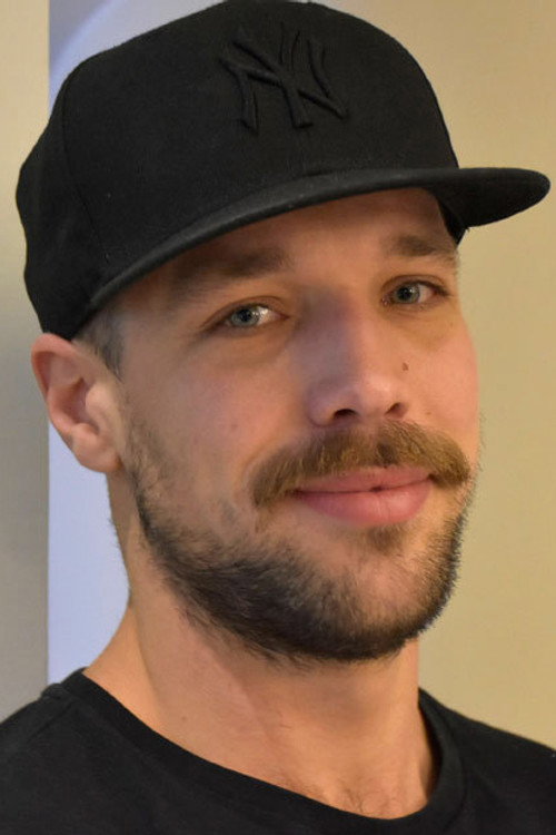 Photo of Niklas Hogner, Acting