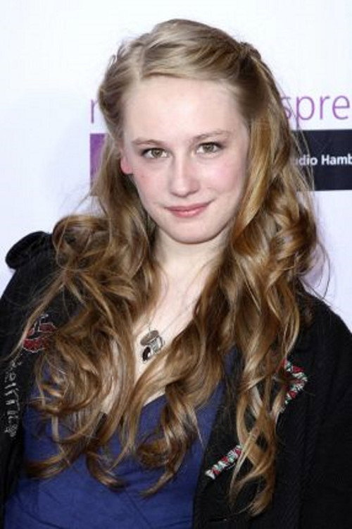 Photo of Lotte Flack, Acting