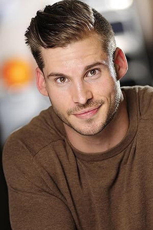 Photo of Hunter Hobbs, Acting
