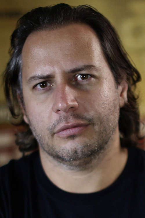 Afonso Poyart profile