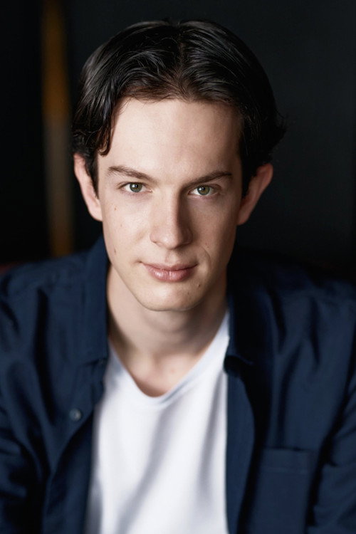 Photo of Lachlan Bradshaw, Acting