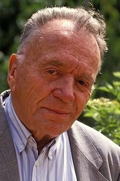 Photo of Gilbert Prouteau, Writing