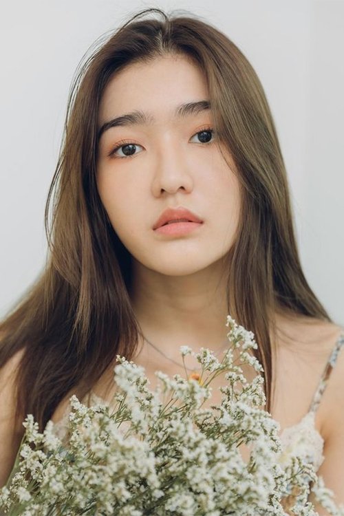 Jennis Oprasert profile