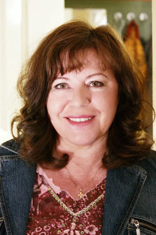 Gundi Ellert profile