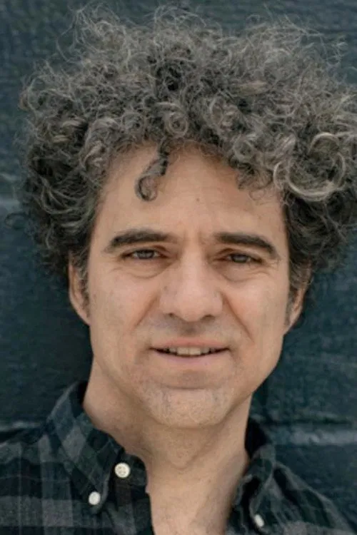 Photo of Peter Salett, Acting