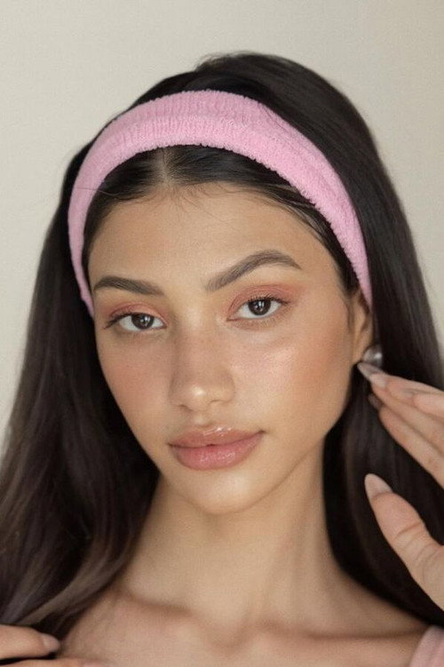 Photo of Alanna Panday, Acting