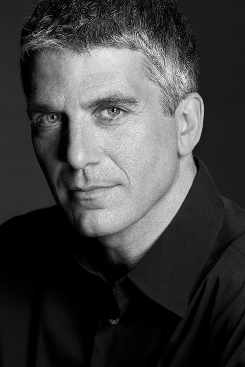 Stephen Wilkes profile