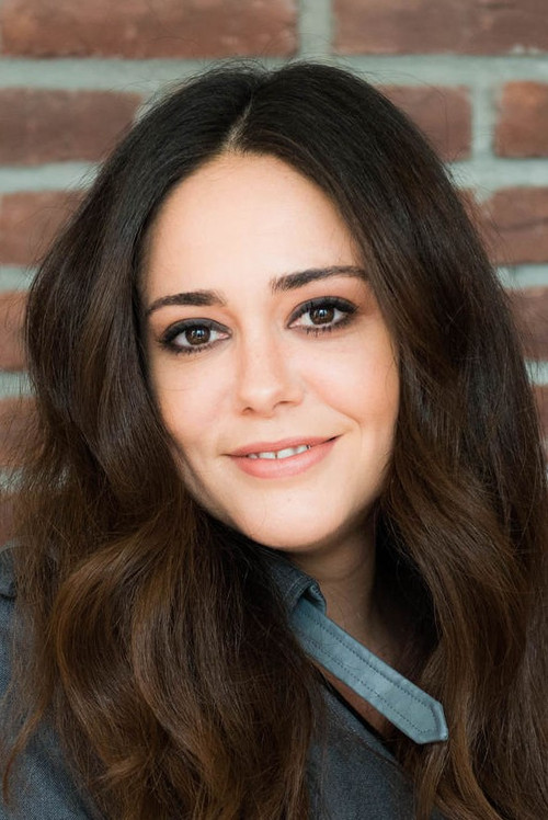 Duygu Yetiş profile