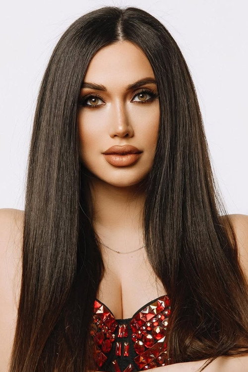 Arzum Kərimova profile