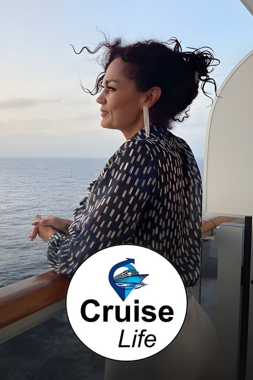 Series poster for Cruise Life (2025)