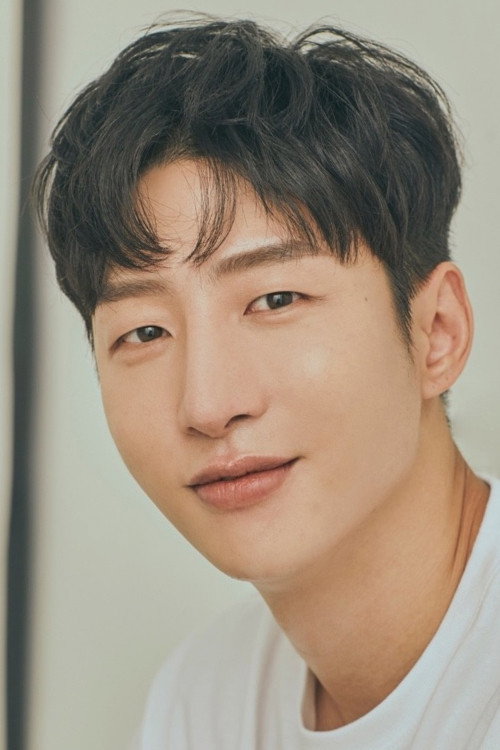 Photo of Lee Yoo-han, Acting