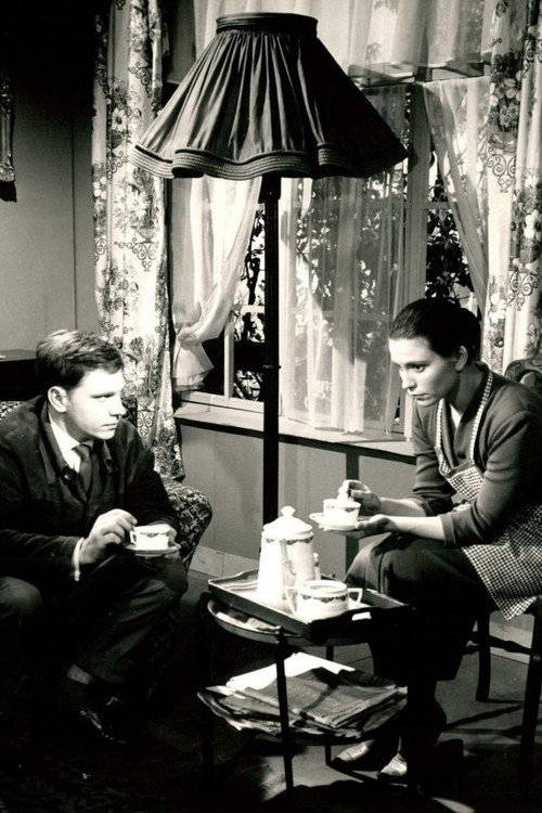 Movie poster for Quelqu'un frappe à la porte