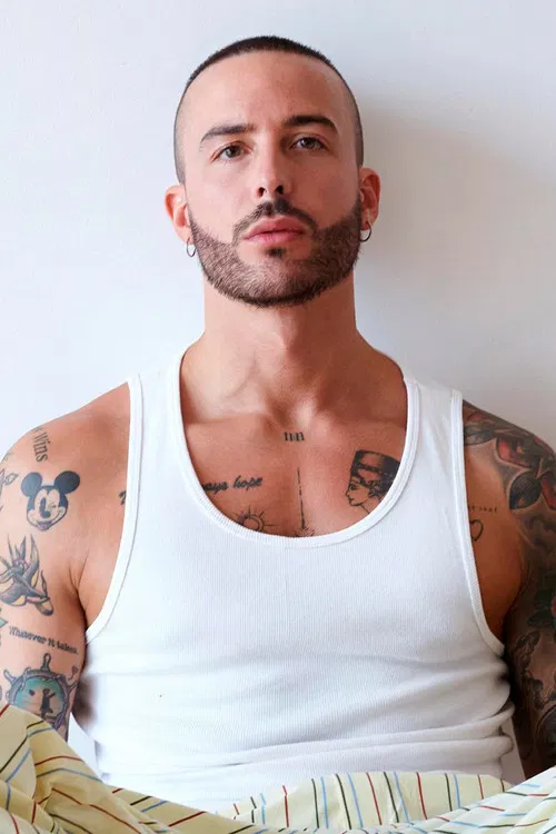 Alejandro Pérez profile