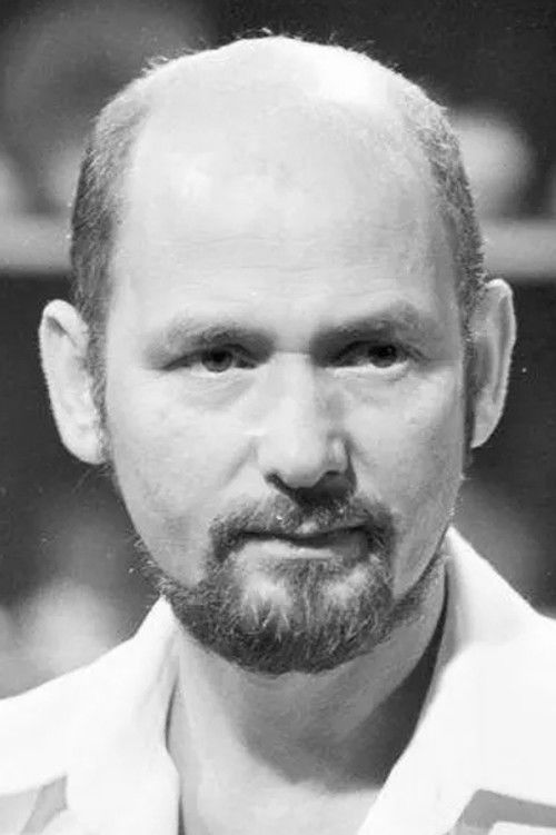 Walter Avancini profile