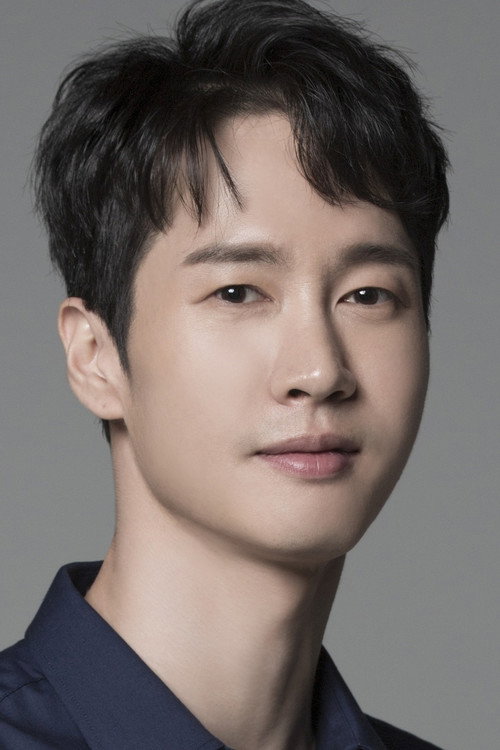 Photo of Ryu Kee-san, Acting