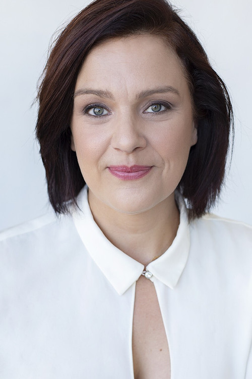 Julie Roussel profile