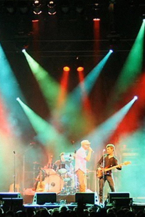 Movie poster for Family Band (2008)