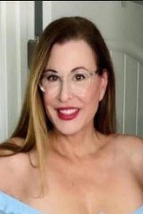Photo of Elaina Hierness, Acting