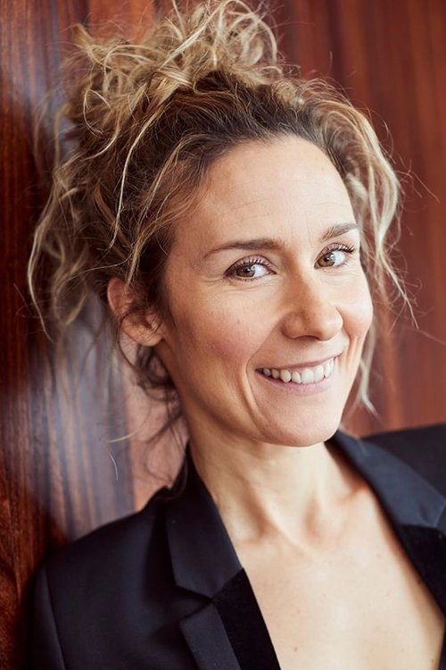 Édith Cochrane profile