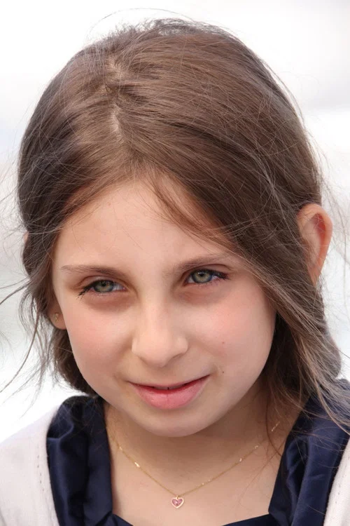 Photo of Luna Garret, Acting