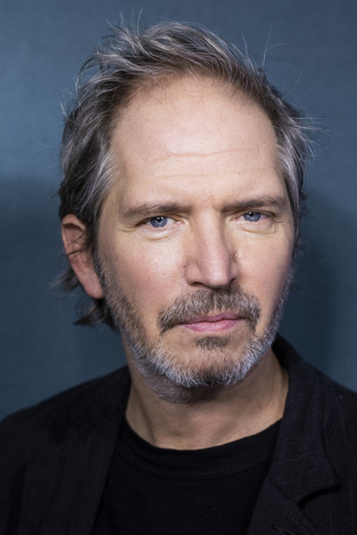 Christopher Thompson profile