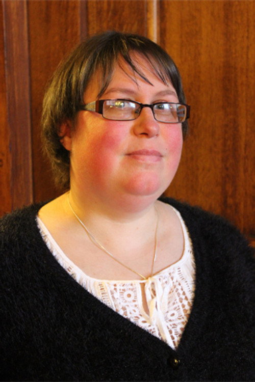 Photo of Suzanne Howarth, Acting