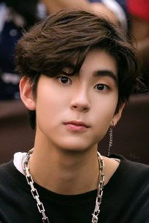 Graphic Ratchawit Chanrunganan profile