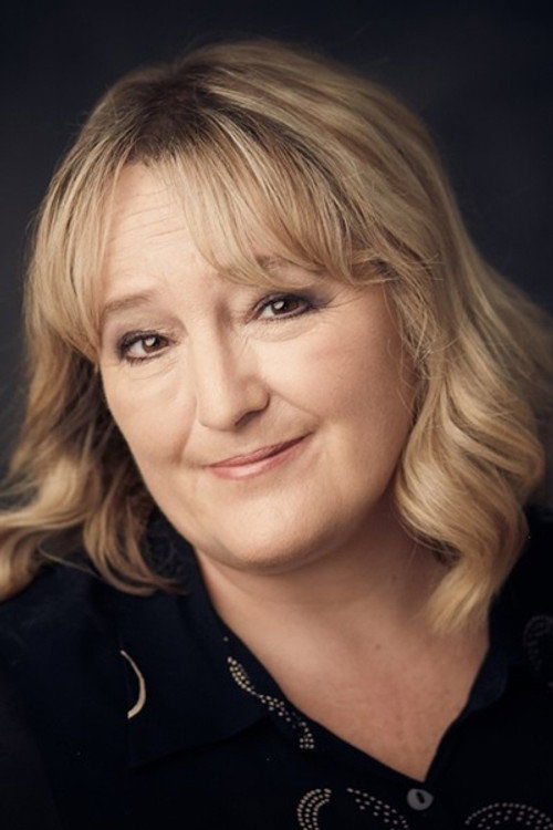 Photo of Sera Cracroft, Acting