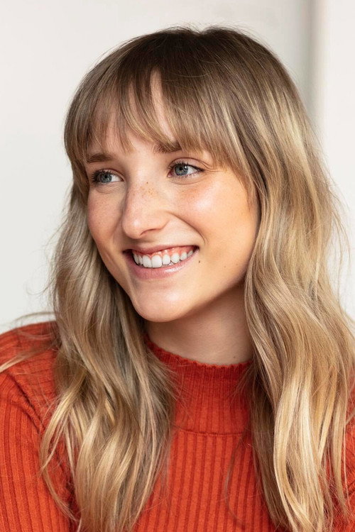 Photo of Cassandra Montreuil, Acting