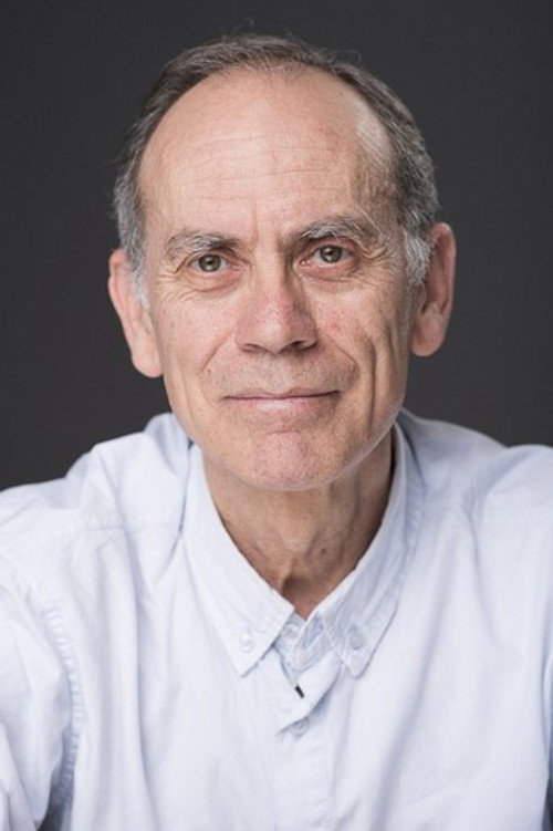 Photo of Vicente León, Acting