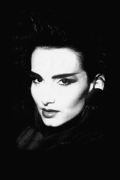 Photo of Mona Mur, Acting