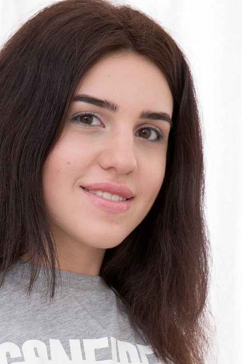 Photo of Lindsey Vood, Acting