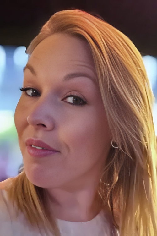 Photo of Sarah Ritchie, Acting