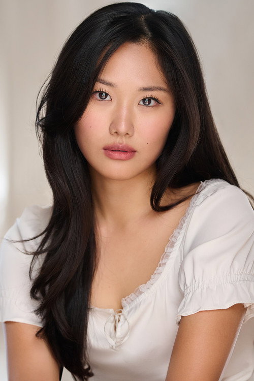 Photo of Sarah Quinn Lee, Acting