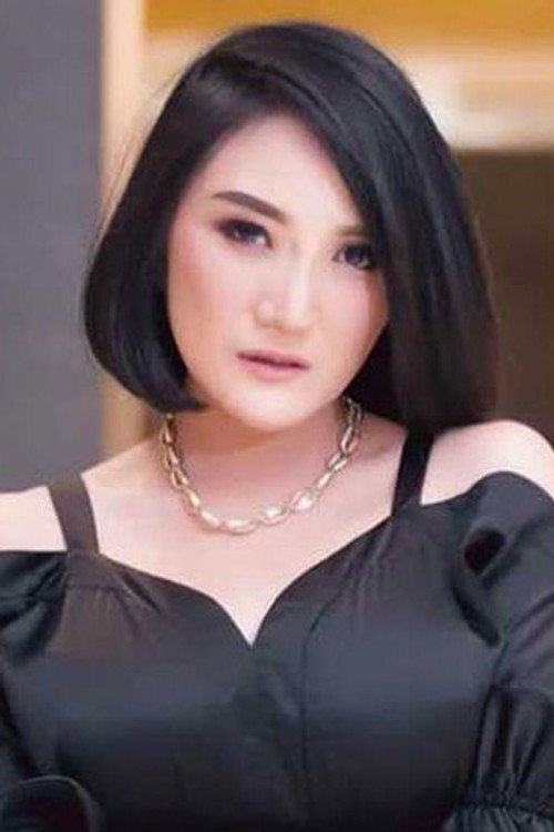 Photo of Kiki Amalia, Acting