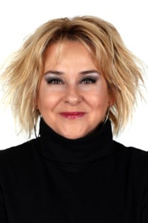 Şenay Saçbüker profile