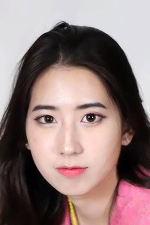 Photo of Numsai Panamin Wongseenil, Acting