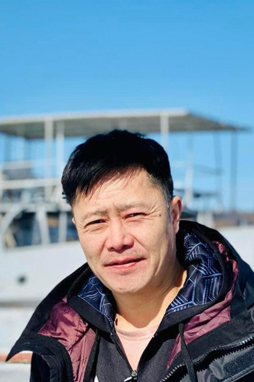 Photo of Tuvshintur Dovdon, Acting