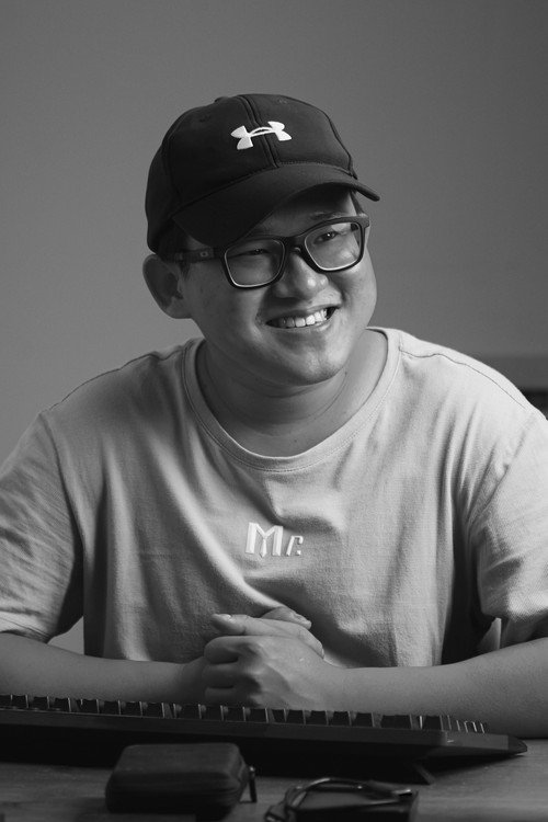 Photo of Yusgunawan Marto, Camera