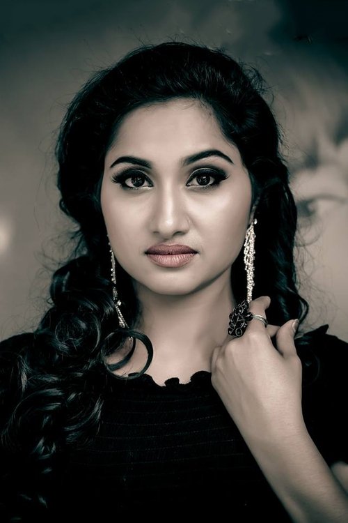 Photo of Niya Sankranthil, Acting